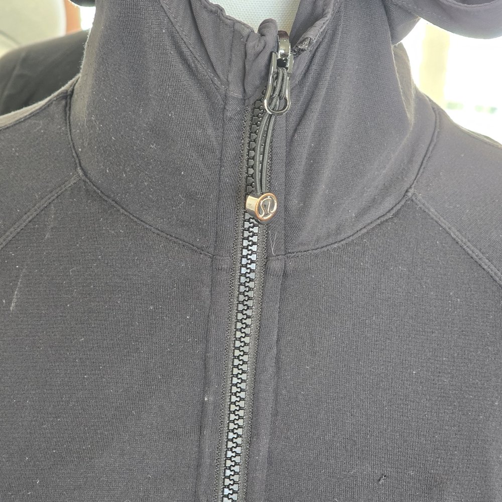 Lululemon Reversible Black Hooded Jacket Size 8 - Picture 8 of 14